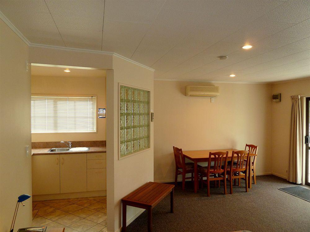 Tudor Lodge Motel Nelson Esterno foto
