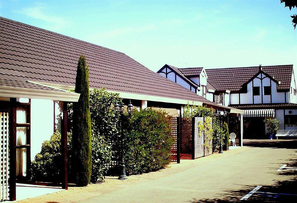 Tudor Lodge Motel Nelson Esterno foto