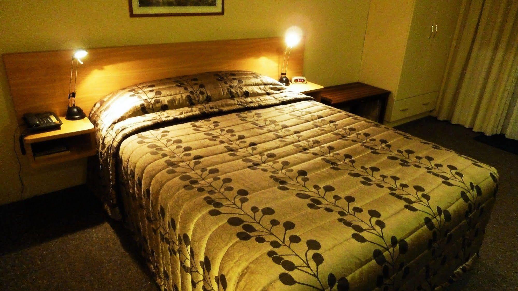 Tudor Lodge Motel Nelson Esterno foto